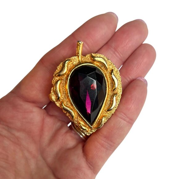 Vintage Florenza Trinket Pill Box Leaf Amethyst Glass Faceted Gold Tone Stashbox - Picture 9 of 10